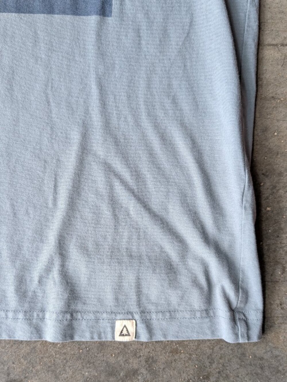 The Landmark Project Glacier National Park Short Sleeve Graphic Tee medium - Picture 3 of 5
